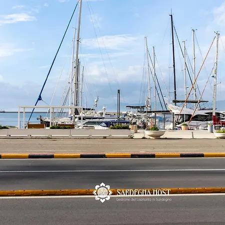 Sardegna Host Brezza Marina * Cagliari